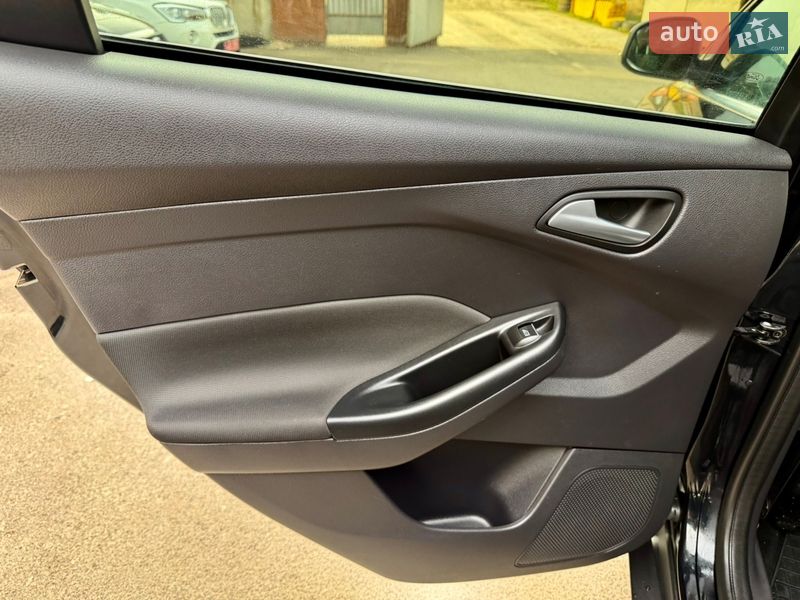 Универсал Ford Focus 2012 в Ровно