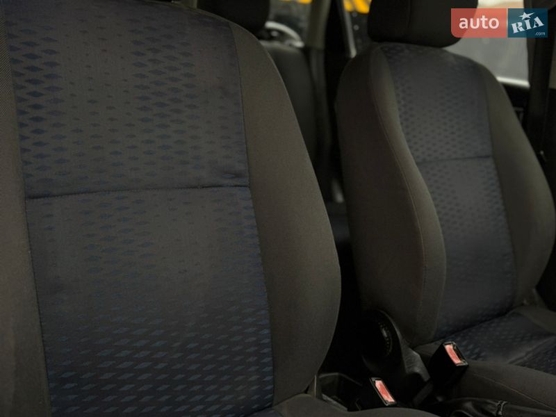 Универсал Ford Focus 2002 в Киеве