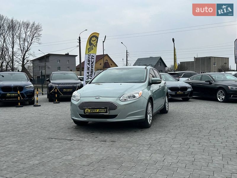 Хетчбек Ford Focus 2013 в Івано-Франківську