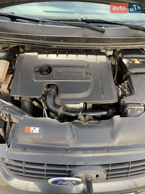 Универсал Ford Focus 2010 в Кельменцах фото 4 Универсал Ford Focus 2010 в Кельменцах