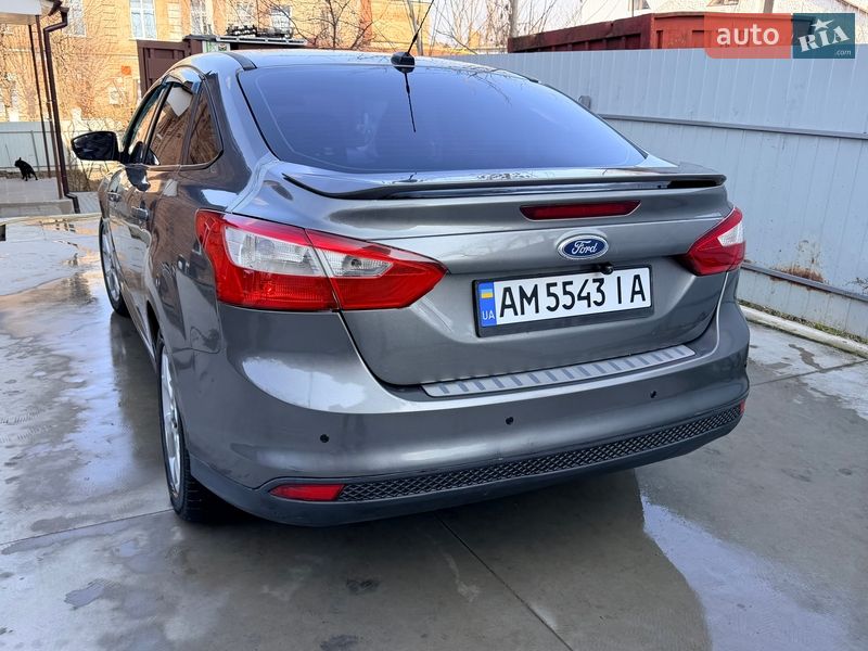 Седан Ford Focus 2013 в Бердичеве фото 10 Седан Ford Focus 2013 в Бердичеве