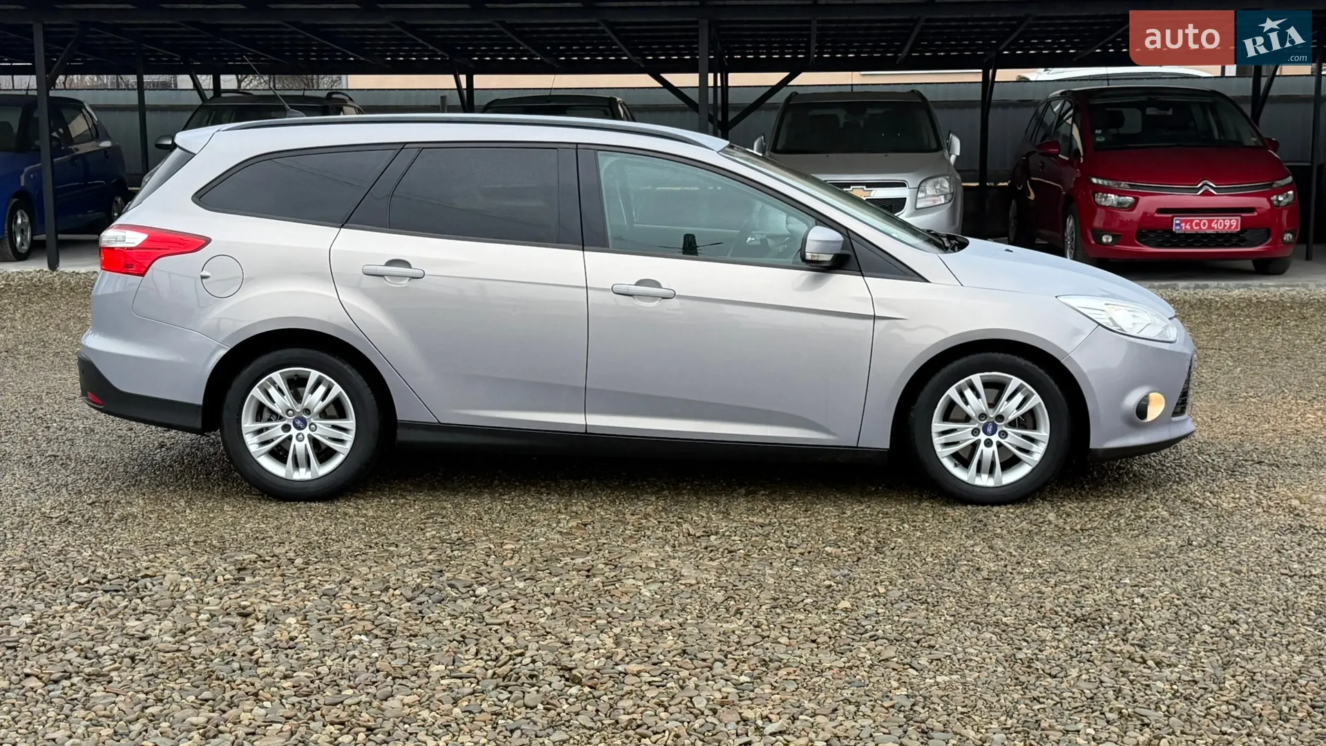 2011 Ford Focus - мініатюра 12
