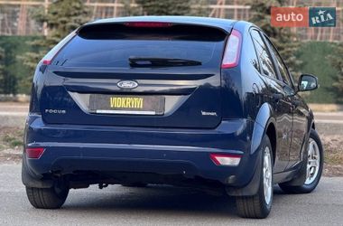 Хэтчбек Ford Focus 2011 в Киеве