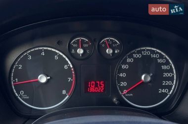 Хэтчбек Ford Focus 2011 в Киеве