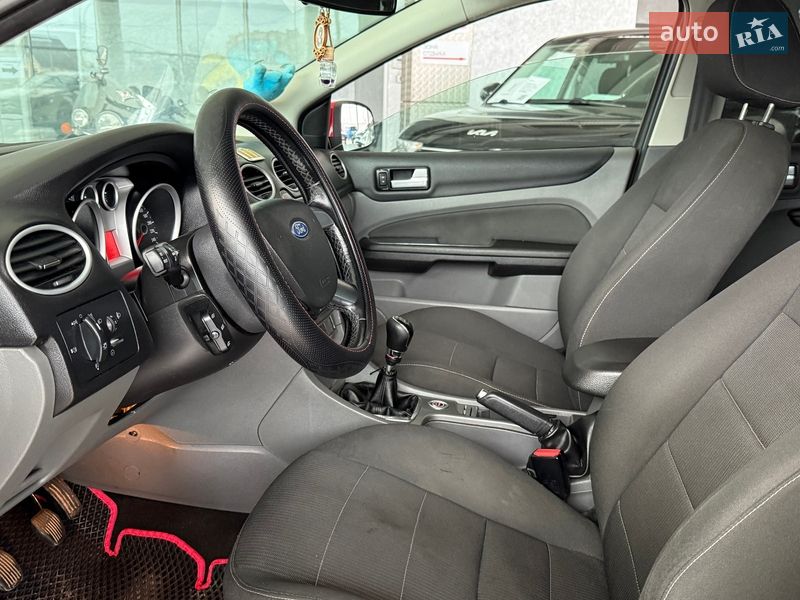Універсал Ford Focus 2010 в Одесі фото 16 Універсал Ford Focus 2010 в Одесі