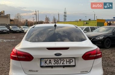 Седан Ford Focus 2015 в Чернігові
