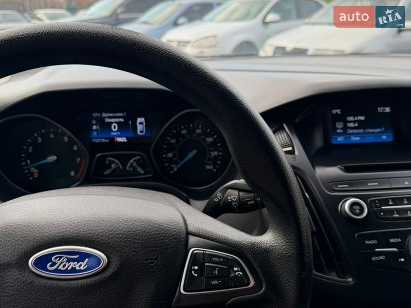 Седан Ford Focus 2015 в Чернігові