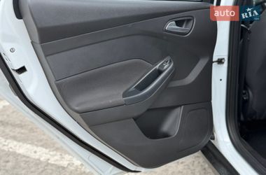 Хэтчбек Ford Focus 2014 в Киеве