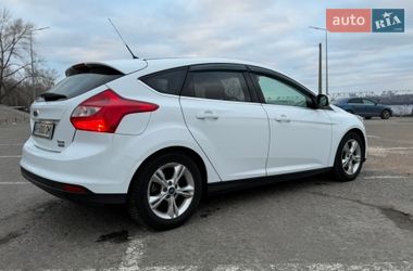 Хэтчбек Ford Focus 2014 в Киеве