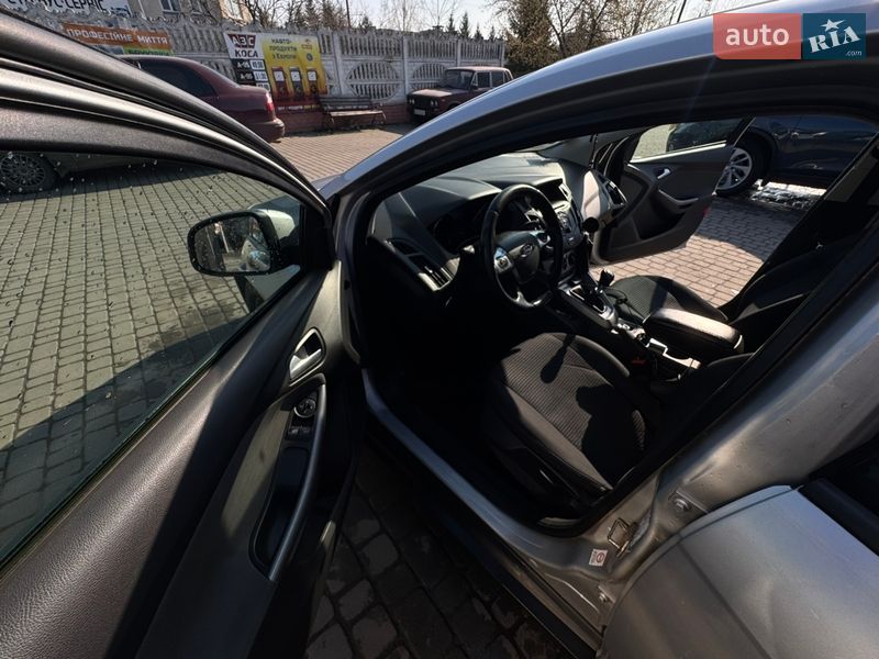 Універсал Ford Focus 2011 в Івано-Франківську
