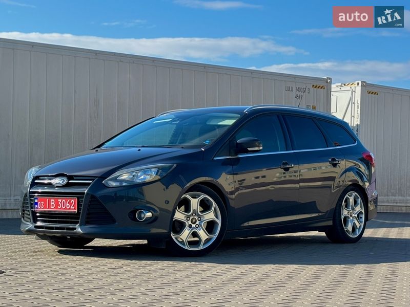 2012 Ford Focus, VIN WF0LXXGCBLCB45136:plate — фото 1 (autoria)