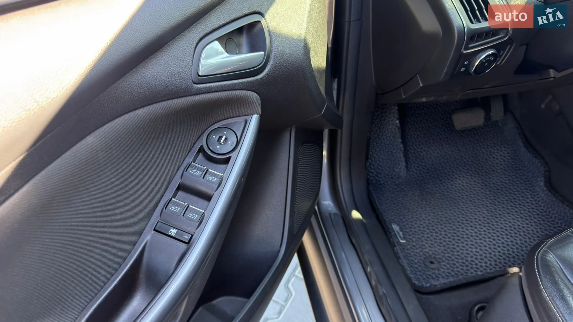2014 Ford Focus - мініатюра 13