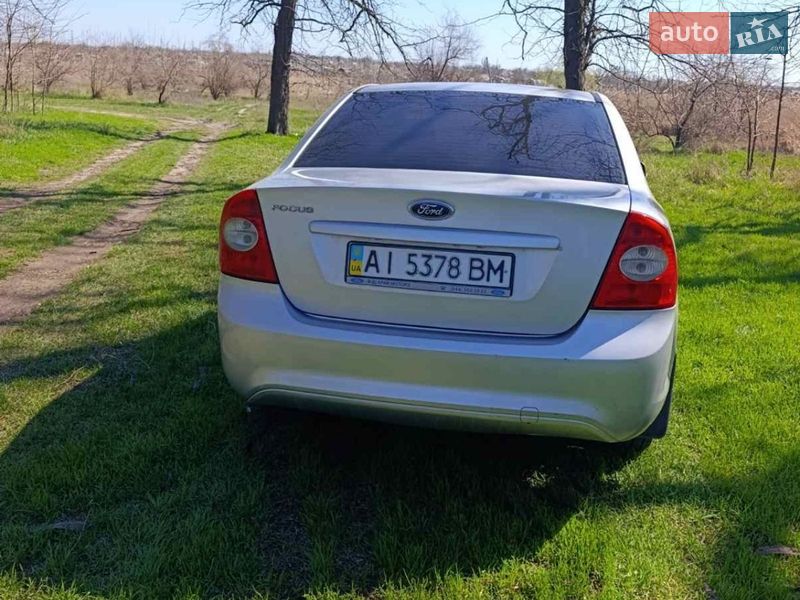 Седан Ford Focus 2008 в Кривом Роге