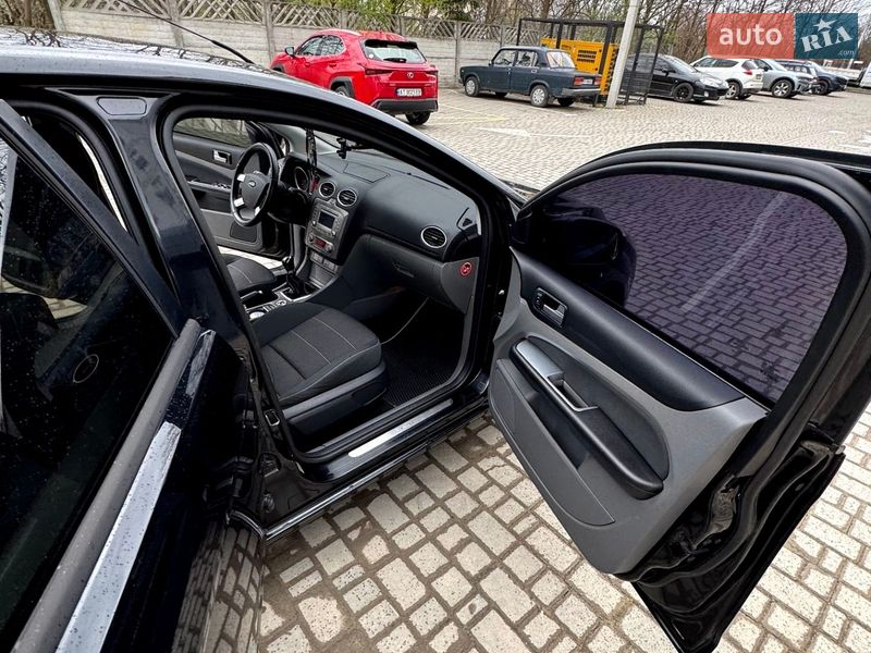 Хэтчбек Ford Focus 2010 в Ивано-Франковске