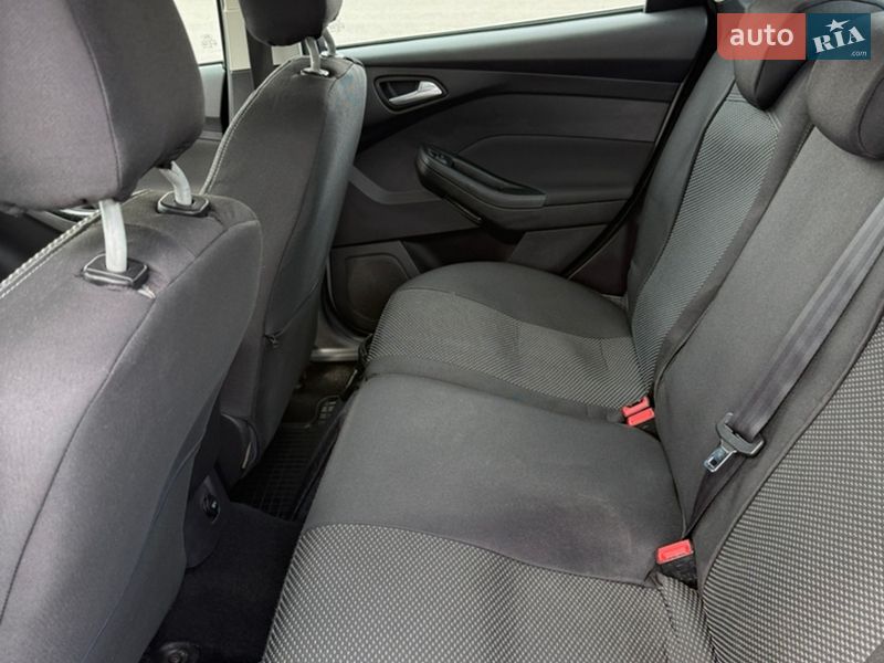 Седан Ford Focus 2013 в Запоріжжі