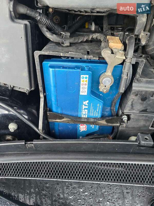 Хэтчбек Ford Focus 2010 в Полтаве фото 35 Хэтчбек Ford Focus 2010 в Полтаве