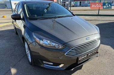 Седан Ford Focus 2015 в Киеве
