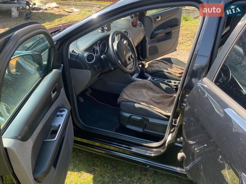 Універсал Ford Focus 2010 в Старому Самборі фото 8 Універсал Ford Focus 2010 в Старому Самборі