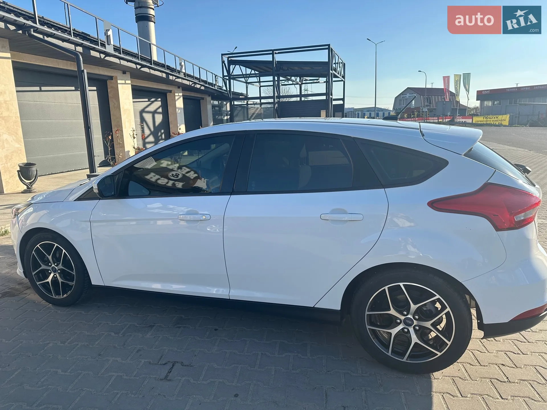 2017 Ford Focus - мініатюра 6