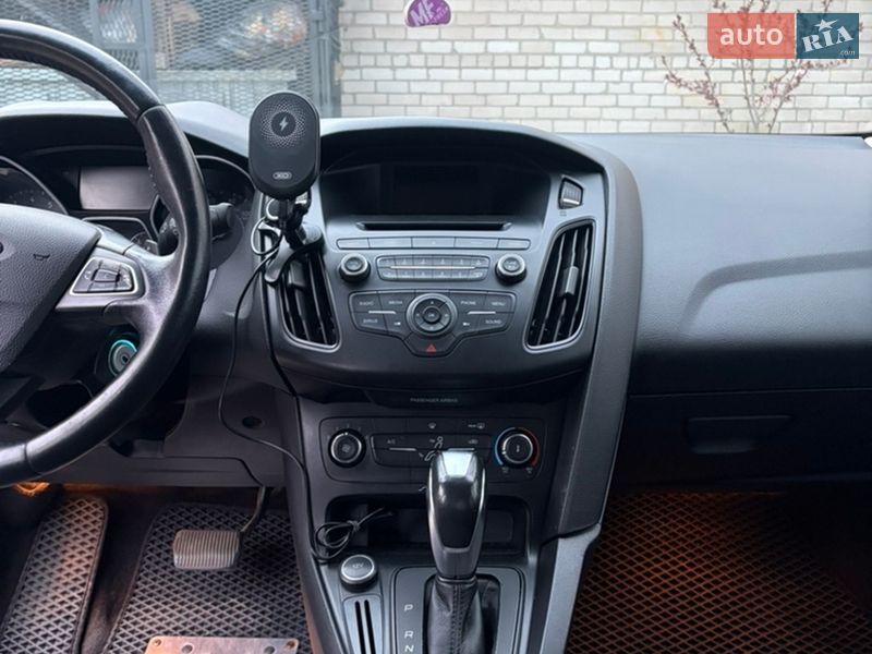 Седан Ford Focus 2016 в Запорожье