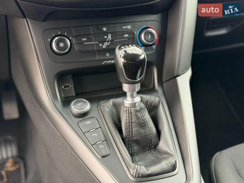 Універсал Ford Focus 2015 в Луцьку