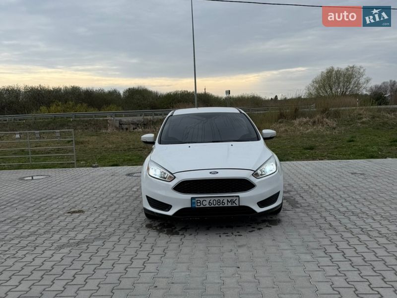 Хетчбек Ford Focus 2015 в Львові