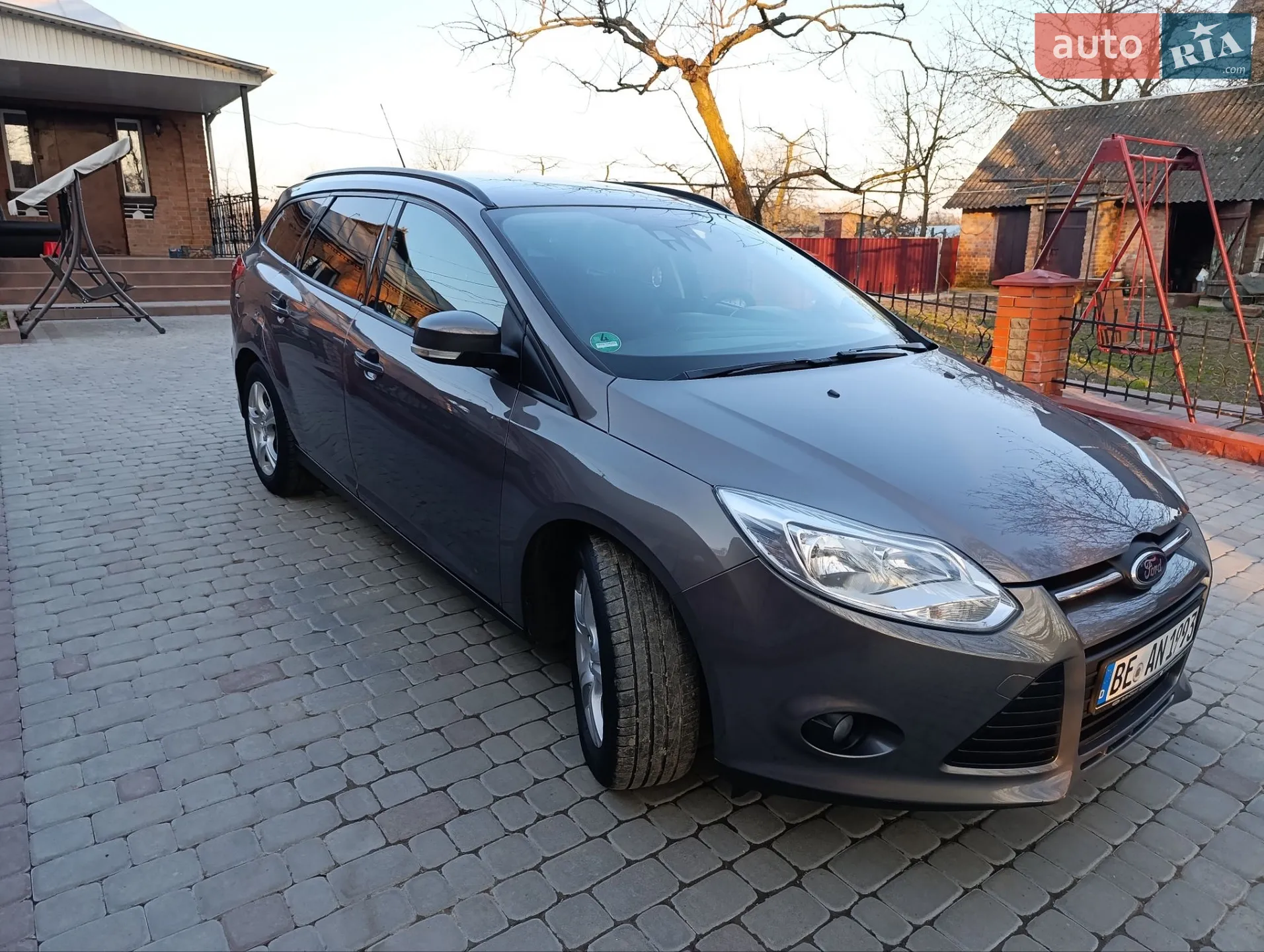 2011 Ford Focus - мініатюра 10
