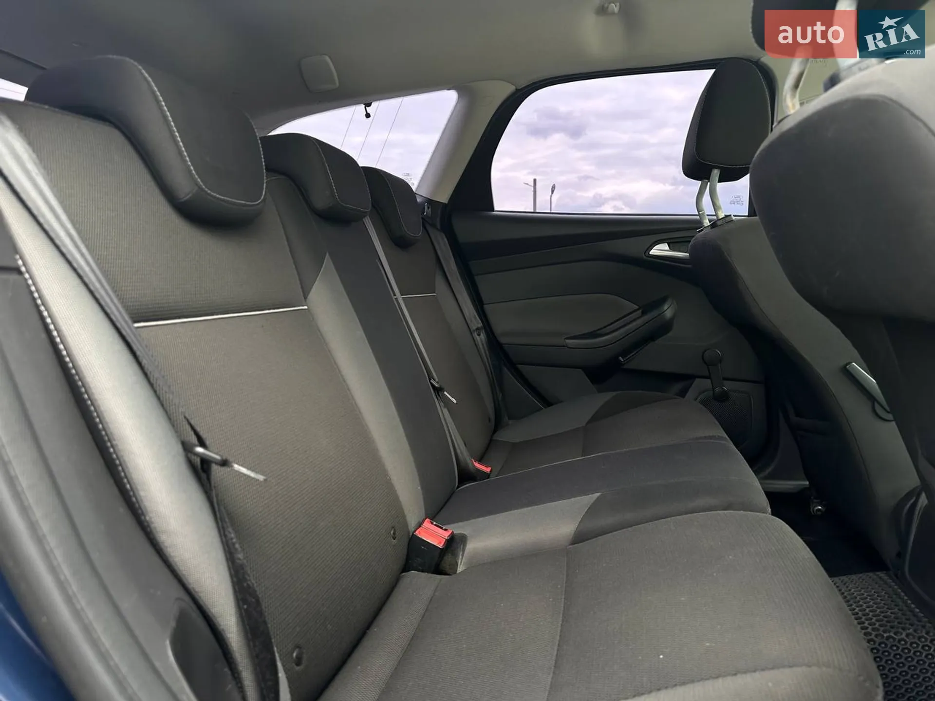 2012 Ford Focus - мініатюра 16