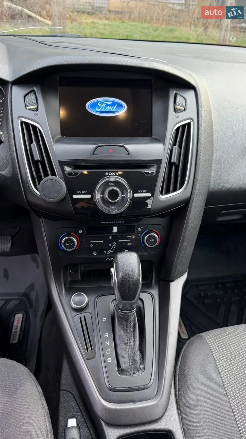 2017 Ford Focus - мініатюра 4