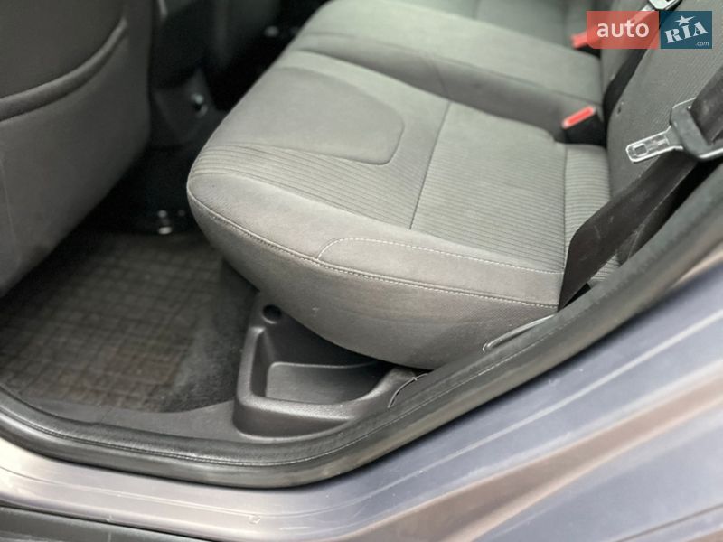 Универсал Ford Focus 2013 в Бердичеве фото 33 Универсал Ford Focus 2013 в Бердичеве