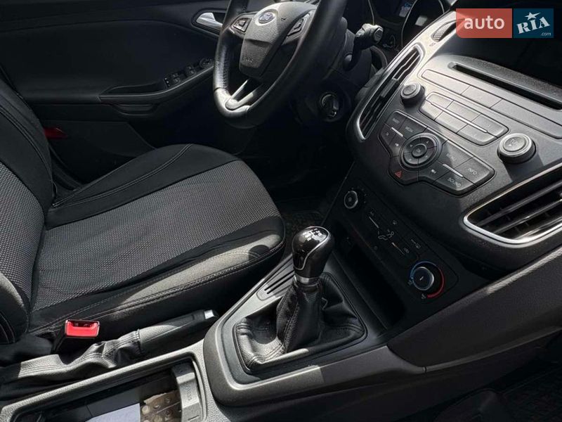 Хэтчбек Ford Focus 2017 в Славуте