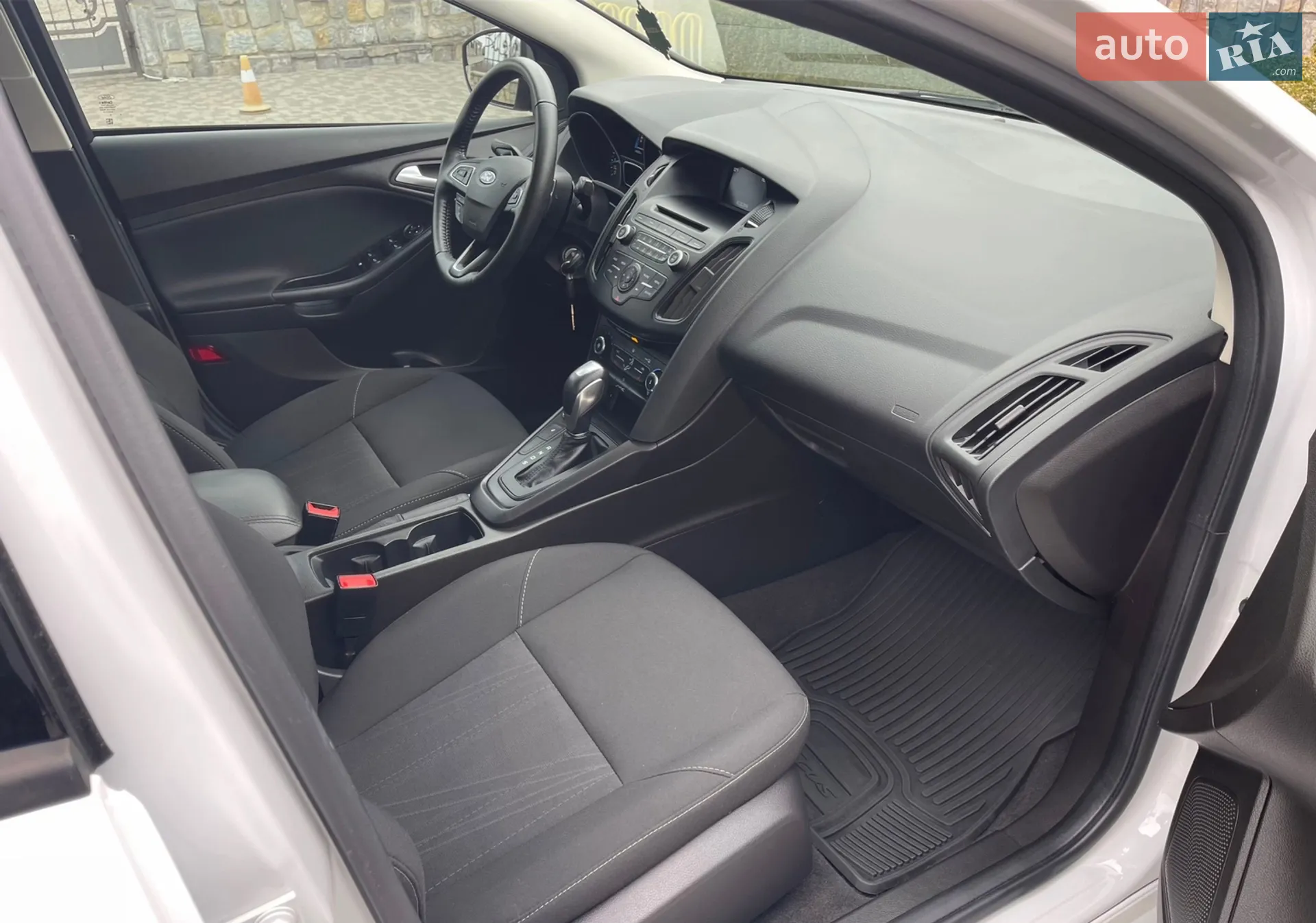 2016 Ford Focus - мініатюра 8