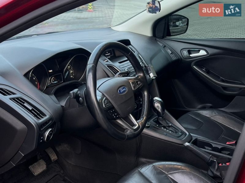Хетчбек Ford Focus 2015 в Львові