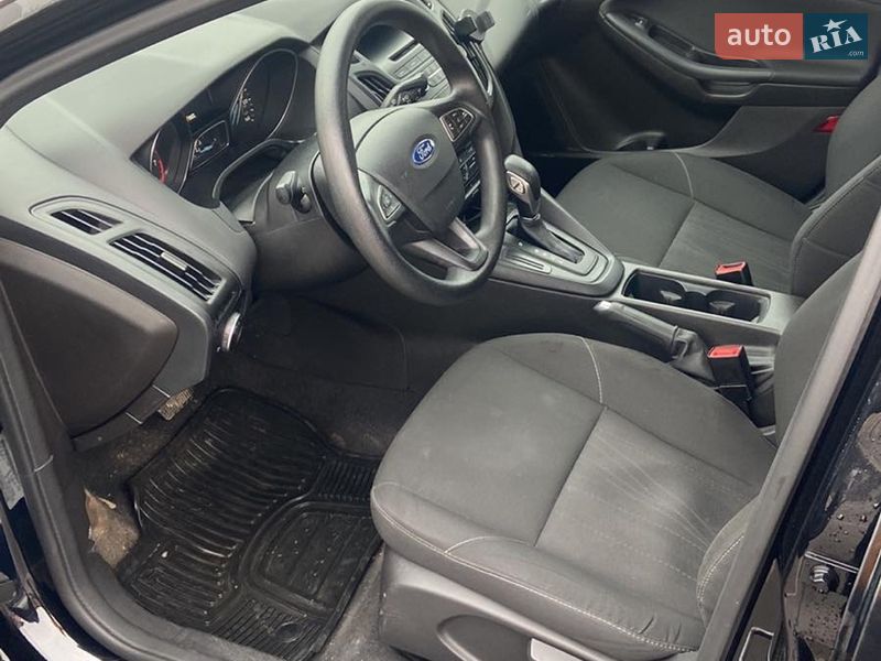 Седан Ford Focus 2015 в Ивано-Франковске