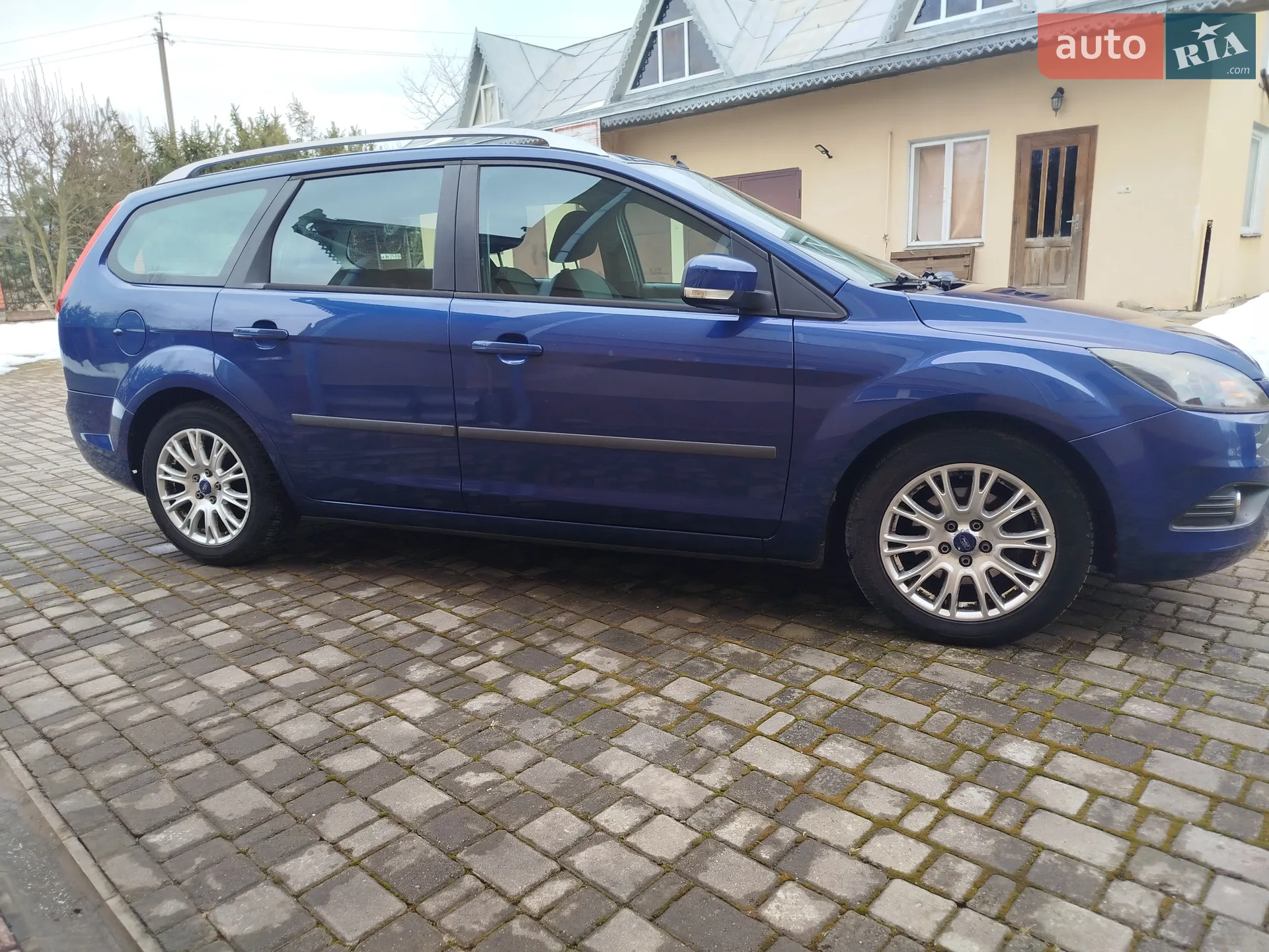 2010 Ford Focus - мініатюра 31