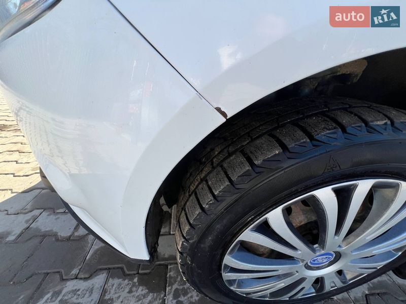 Универсал Ford Focus 2013 в Виньковцах