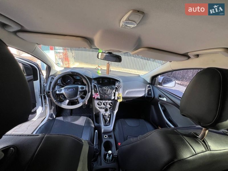 Универсал Ford Focus 2013 в Виньковцах
