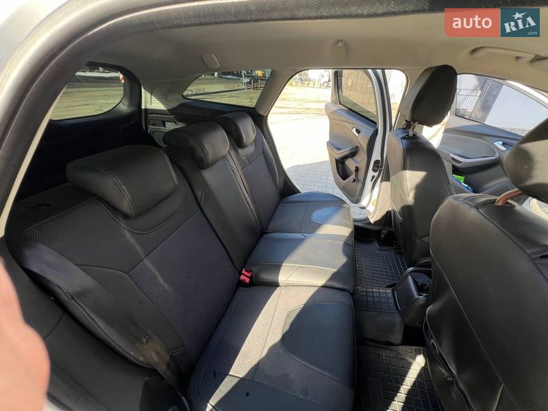 Универсал Ford Focus 2013 в Виньковцах