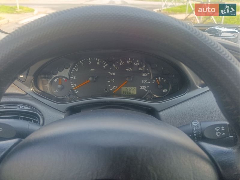 Седан Ford Focus 2004 в Черкасах фото 3 Седан Ford Focus 2004 в Черкасах