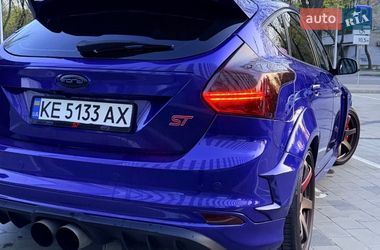 Хетчбек Ford Focus 2013 в Дніпрі