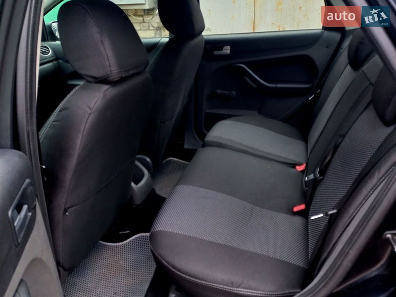 Седан Ford Focus 2007 в Дніпрі фото 14 Седан Ford Focus 2007 в Дніпрі