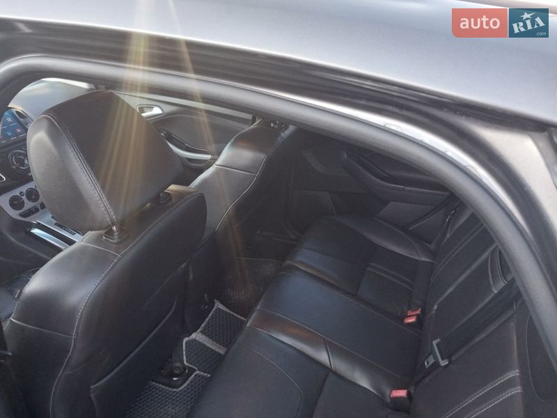 Седан Ford Focus 2013 в Житомирі фото 18 Седан Ford Focus 2013 в Житомирі