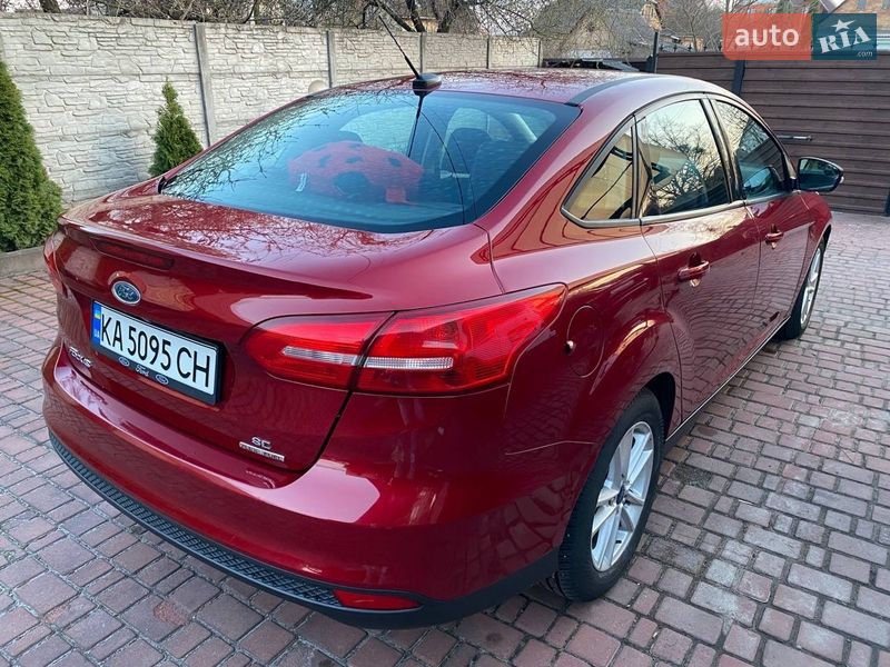 Седан Ford Focus 2015 в Києві