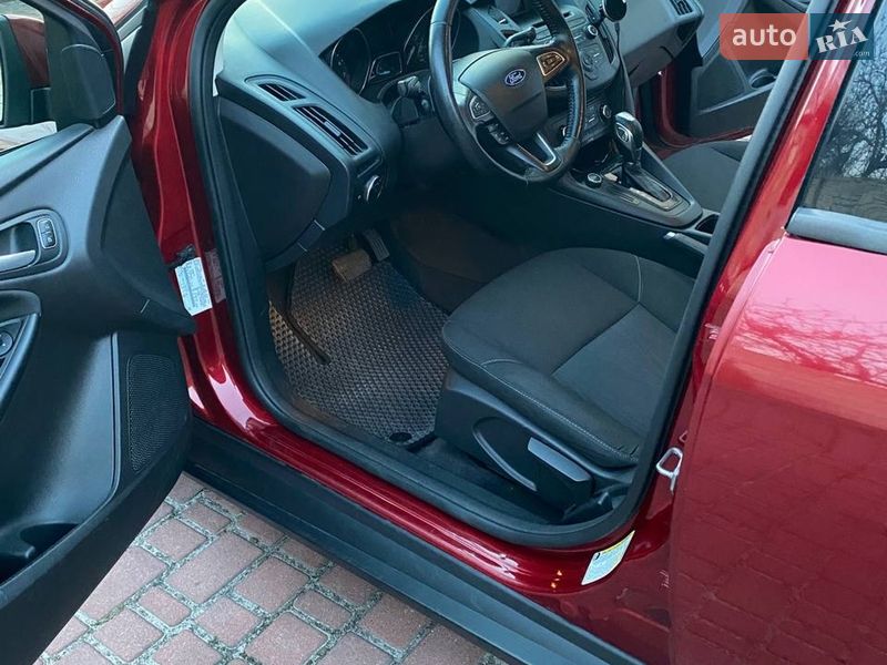 Седан Ford Focus 2015 в Києві