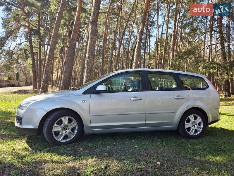 Универсал Ford Focus 2007 в Богодухове