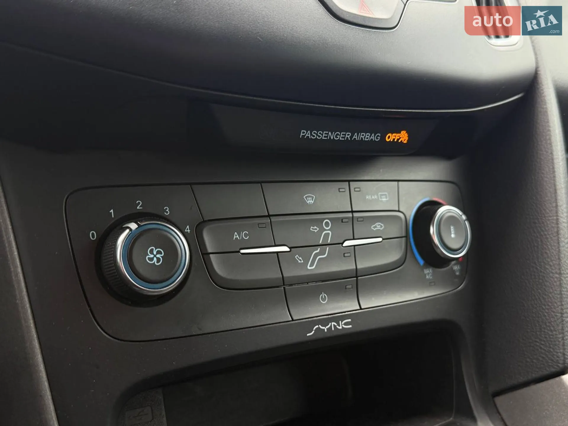 2015 Ford Focus - мініатюра 19