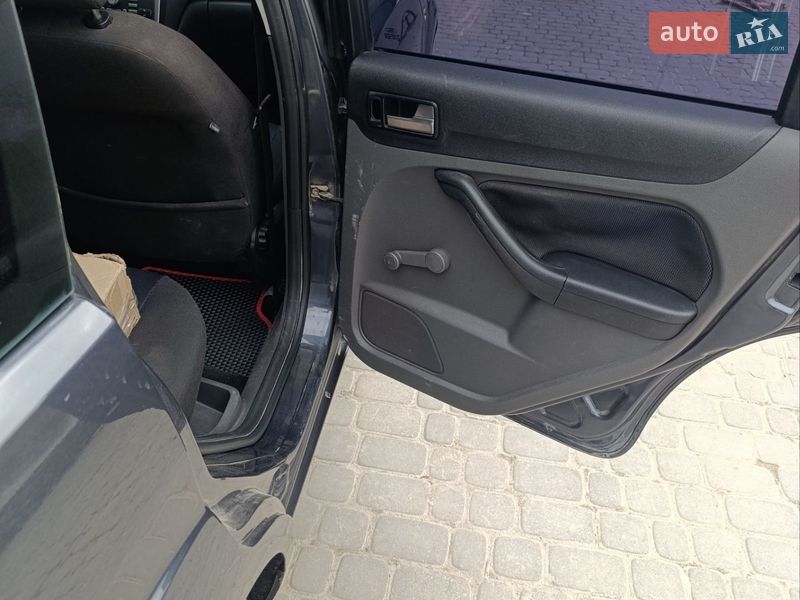 Універсал Ford Focus 2005 в Шумську