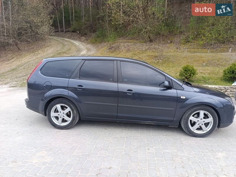 Універсал Ford Focus 2005 в Шумську