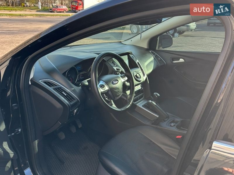 Хэтчбек Ford Focus 2013 в Кропивницком