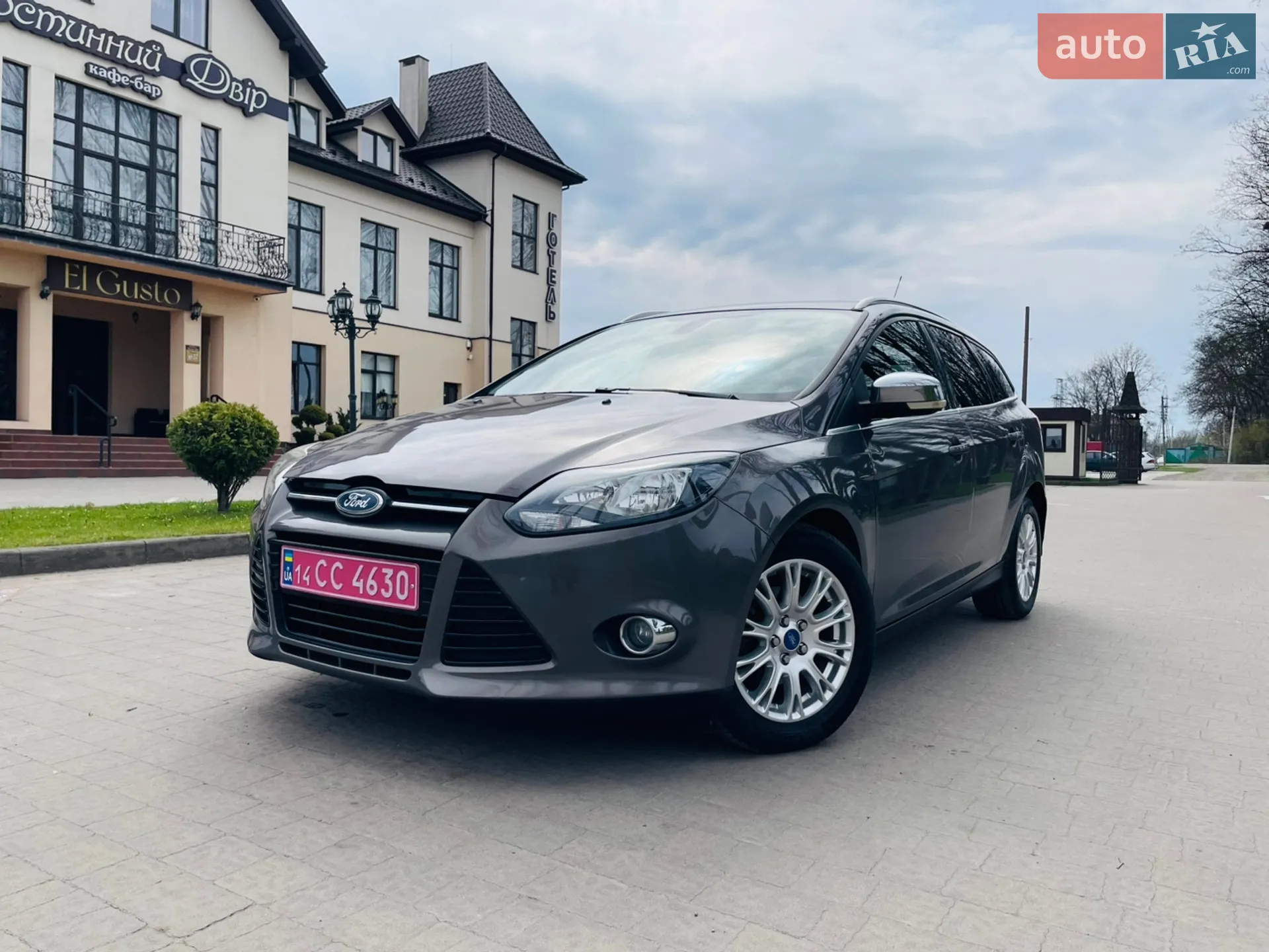 2011 Ford Focus - мініатюра 2